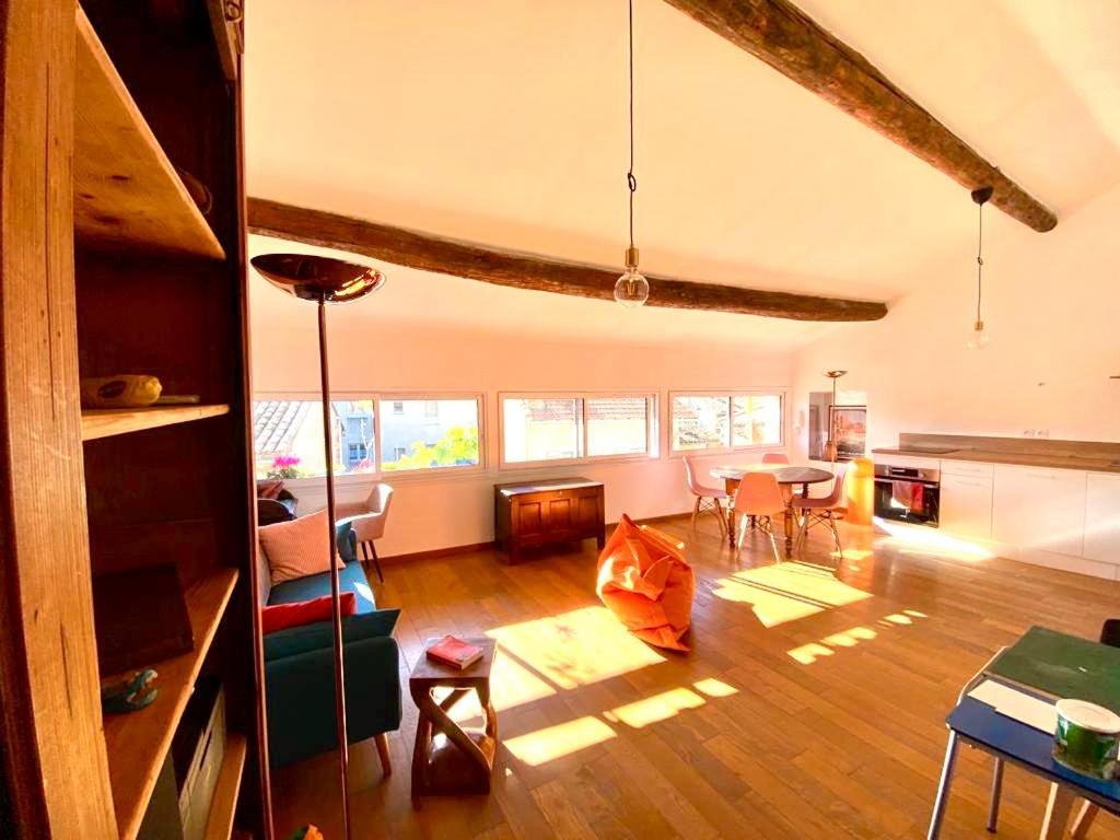 A Spacious, Sunny & Calm Loft In Avignon'S Heart מראה חיצוני תמונה